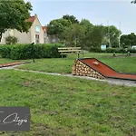 Gezellig 6pers Familiehuis Grote Tuin Met Bbq Aan Gelderland (adults Only) Hébergement de vacances Ewijk