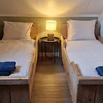 Hébergement de vacances Gezellig 6pers Familiehuis Grote Tuin Met Bbq Aan Gelderland (adults Only)