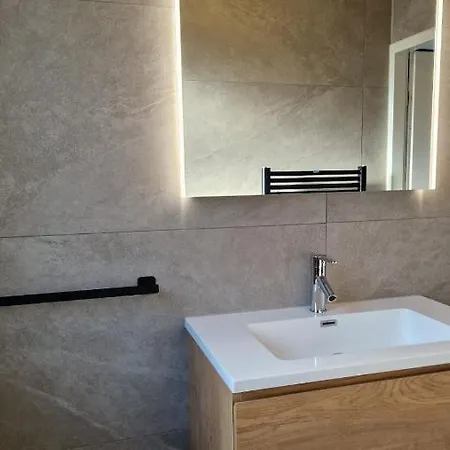 Forestview 'queenstown' 6 Pers Very Child-friendly By Kawatea (adults Only) * Ewijk