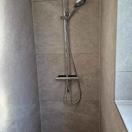 Gezellig 6pers Familiehuis Grote Tuin Met Bbq Aan Gelderland (adults Only)