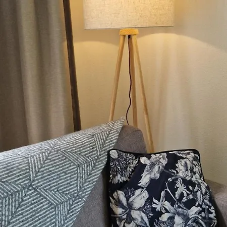 Gezellig 6pers Familiehuis Grote Tuin Met Bbq Aan Gelderland (adults Only) بيت للعطل Ewijk