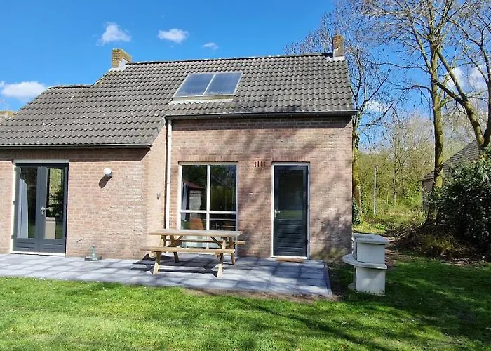 Prázdninový dům Gezellig 6pers Familiehuis Grote Tuin Met Bbq Aan Gelderland (adults Only) *