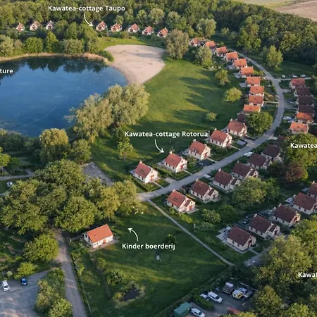 Gezellig 6pers Familiehuis Grote Tuin Met Bbq Aan Gelderland (adults Only) Ferienhaus