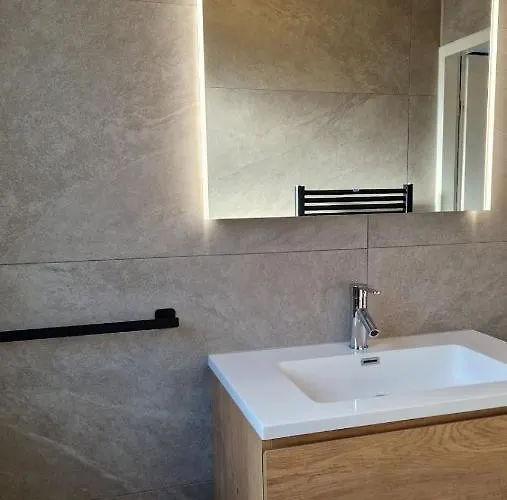 Gezellig 6pers Familiehuis Grote Tuin Met Bbq Aan Gelderland (adults Only) * Ewijk