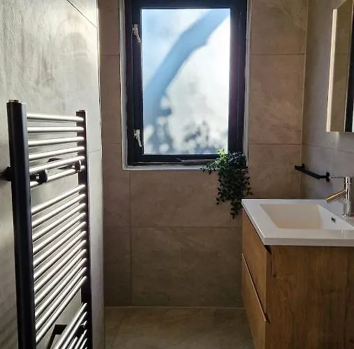 Gezellig 6pers Familiehuis Grote Tuin Met Bbq Aan Gelderland (adults Only) Ferienhaus Ewijk