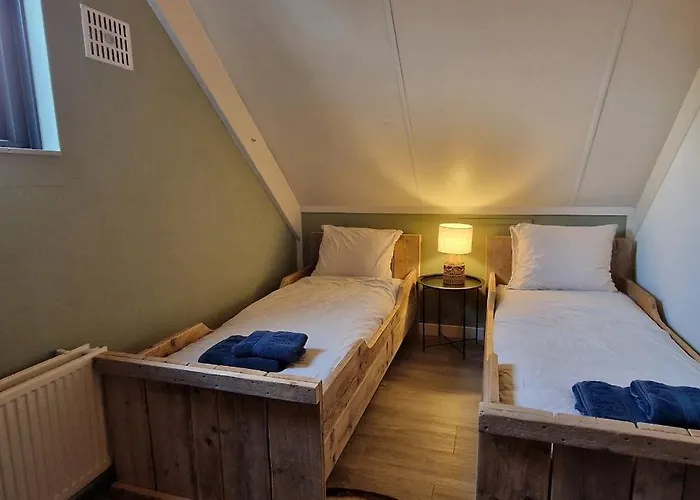 Gezellig 6pers Familiehuis Grote Tuin Met Bbq Aan Gelderland (adults Only) Ewijk